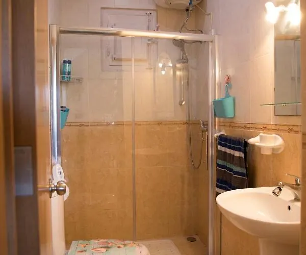 Tal-karmnu Entire House With Private Heated Pool And Jacuzzi *