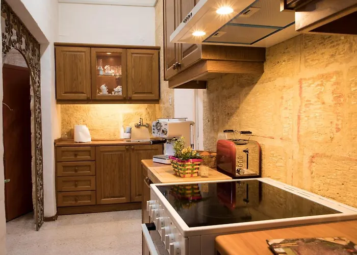 Tal-karmnu Entire House With Private Heated Pool And Jacuzzi Kirkop