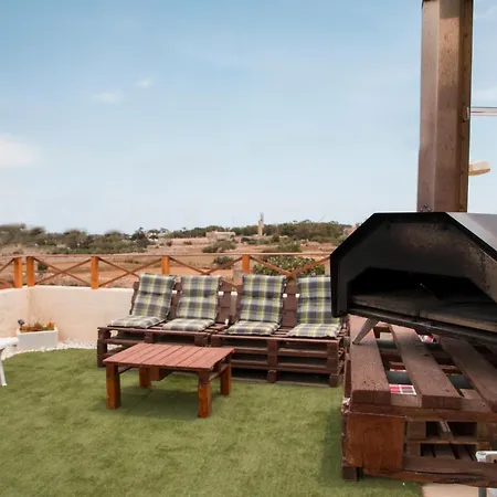 Дом отдыха Tal-karmnu Entire House With Private Heated Pool And Jacuzzi Kirkop