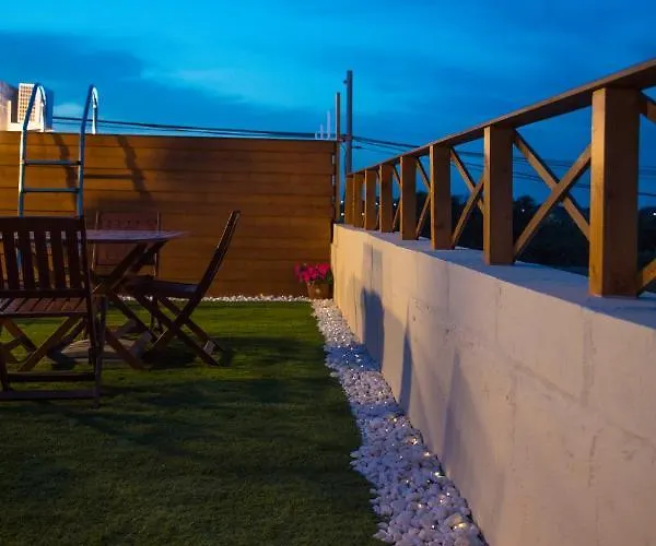 Tal-karmnu Entire House With Private Heated Pool And Jacuzzi Holiday home Kirkop