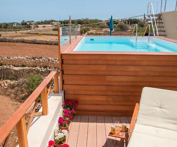 Holiday home Tal-karmnu Entire House With Private Heated Pool And Jacuzzi